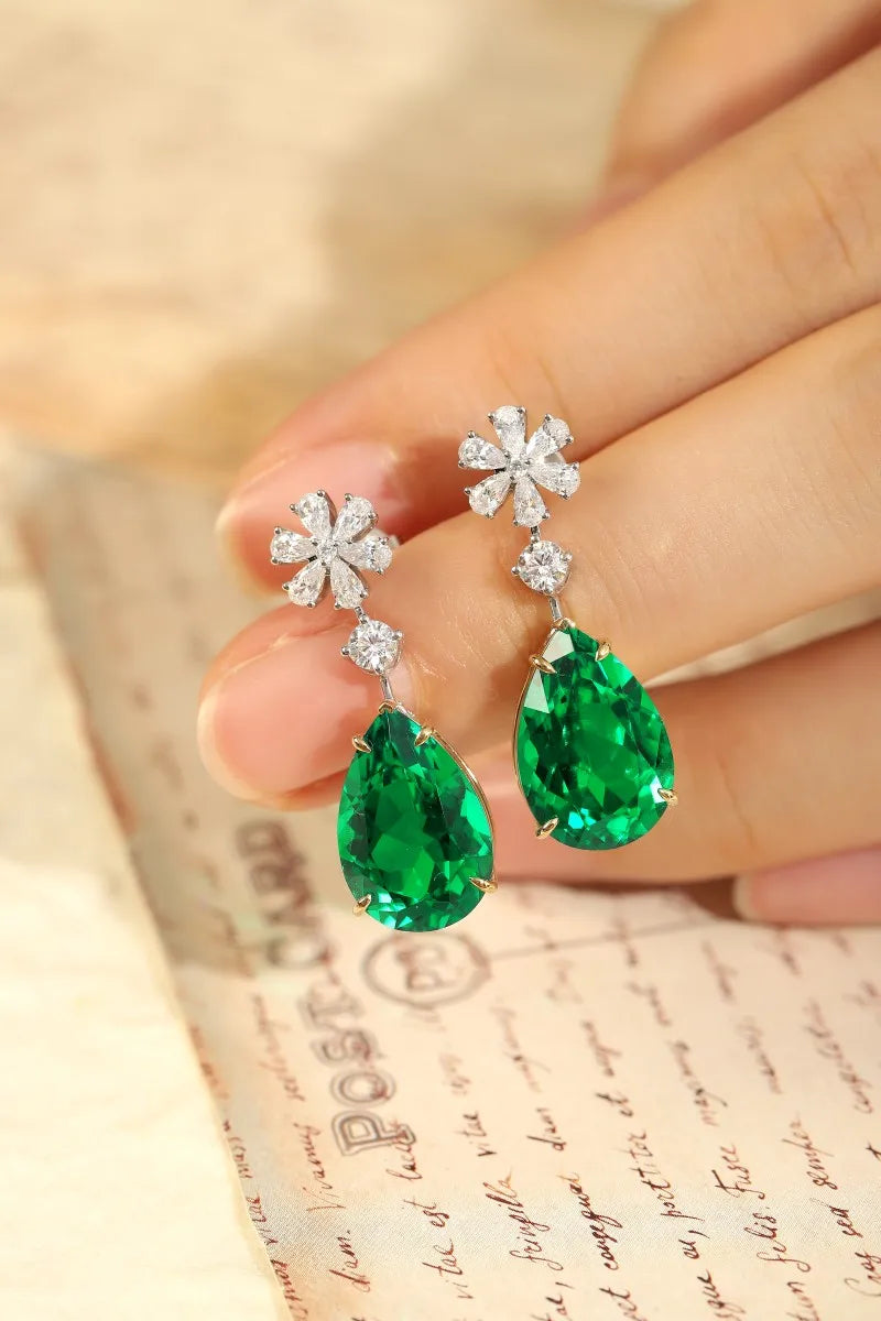 Gemfiori Anster 925 Silver Pear-shaped Emerald Gemstone Women's Earrings Currently in Stock. the Earrings' Material Can Be Customized.