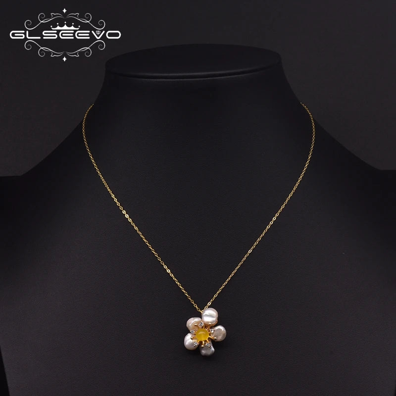 Natural Fresh Water Baroque Pearl Necklace for Women Gift Handmade Flower Pendant Necklace