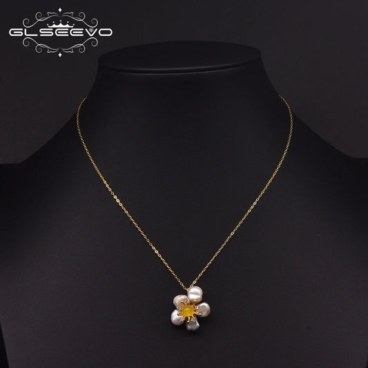 Natural Fresh Water Baroque Pearl Necklace for Women Gift Handmade Flower Pendant Necklace