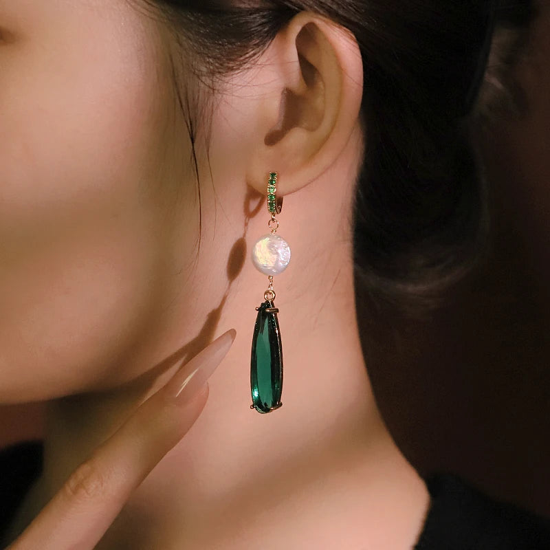 Emerald Green Water Drop Natural Pearl Pendant Earrings Green Zircon Inlaid Earrings Banquet Gift for Women Jewelry GE1193