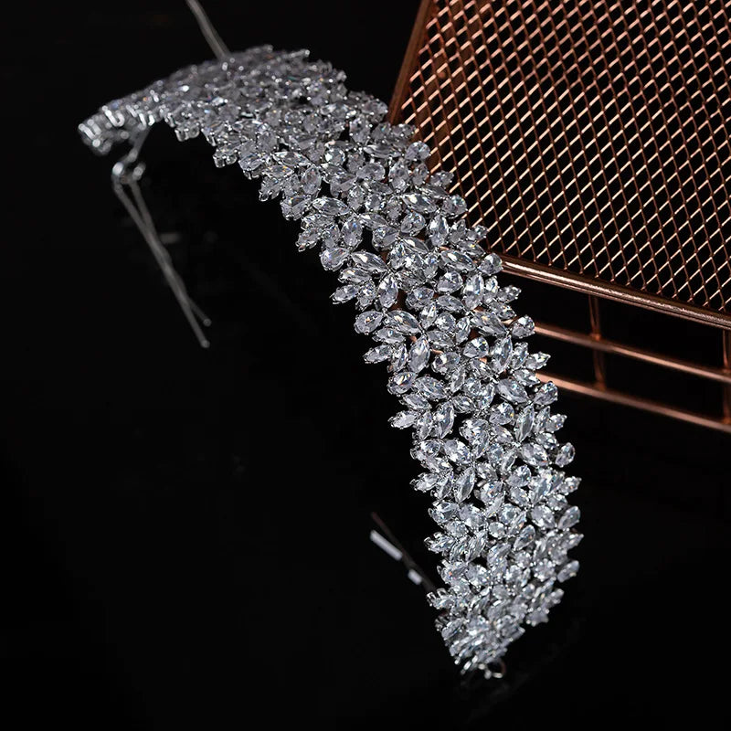 New Design Luxury  Bridal Hairband Cubic Zirconia Wedding Bridal Hair Accessories Tiaras and Headpiece for Lady BC5760
