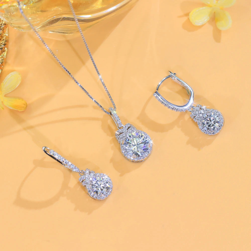 Shimmering White Round Cut Cubic Zirconia S925 Sterling Silver Jewelry Set for Women Anniversaries Special Occasions Ideal Gift
