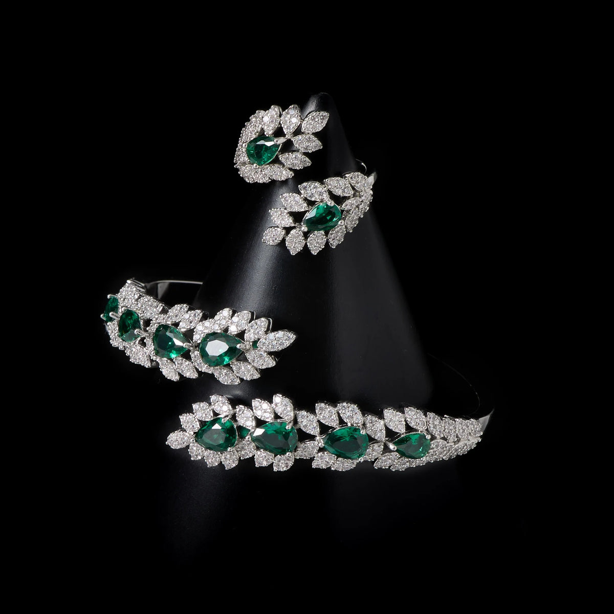 00056 New Arrival Luxury Designer Inspired Jewelry Exquisite Full of Colors Zircon Leaf Bracelet Bangle Ring Sets