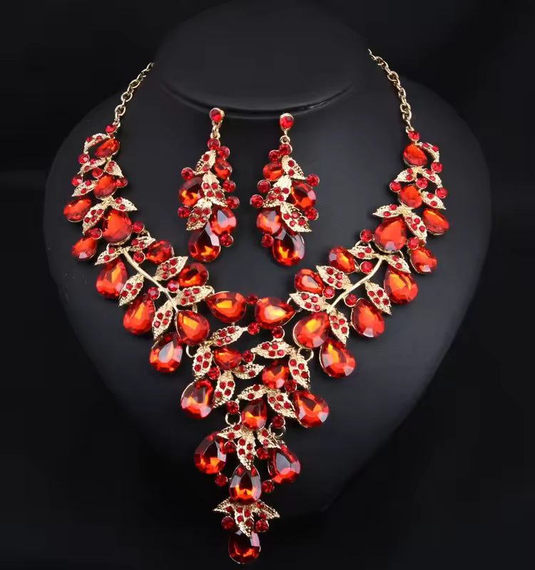 8 SETS FOR £79/-