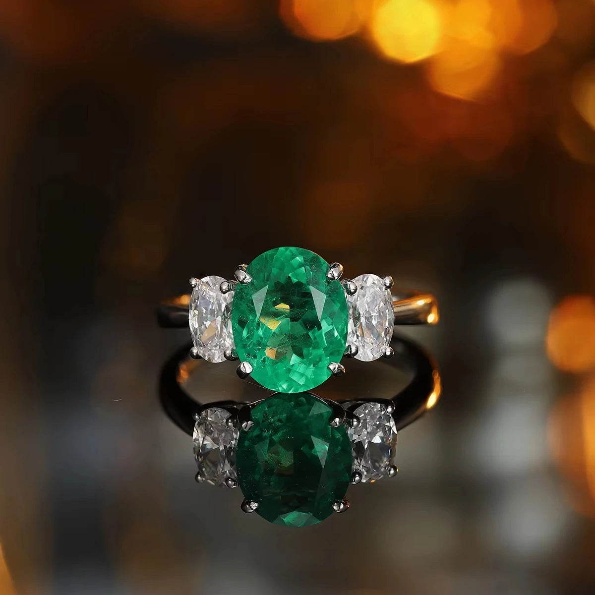 Gemfiori 3-Stone Lab Grown Emerald Oval Stone Engagement Ring Rhodium Plated 925 Silver Rings for Women Party Wedding ODM OEM Factory