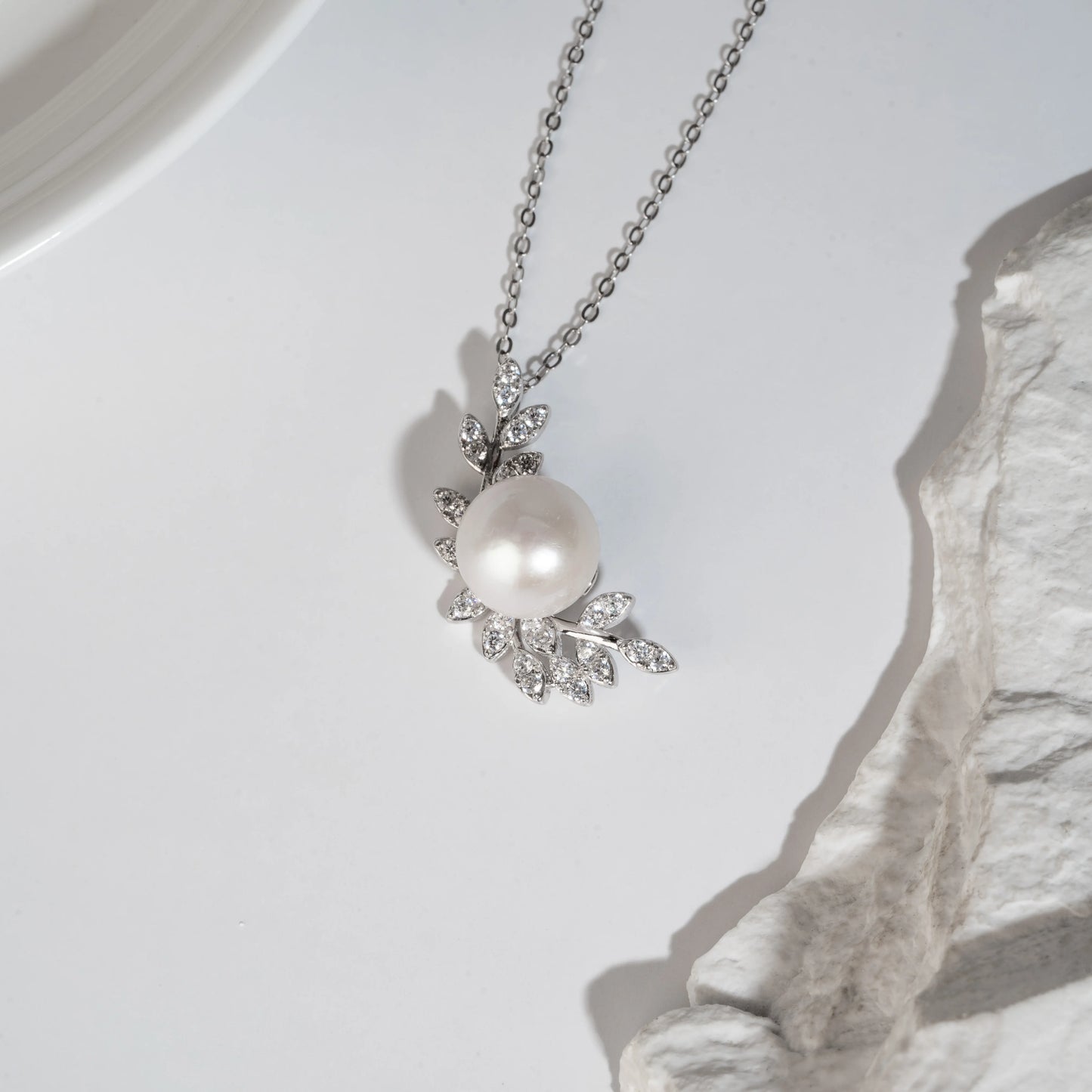 AKOYA 9-10MM High Quality Pearl Jewelry Natural Seawater Round Pearl Necklace 925 Silver Zircon Jewelry