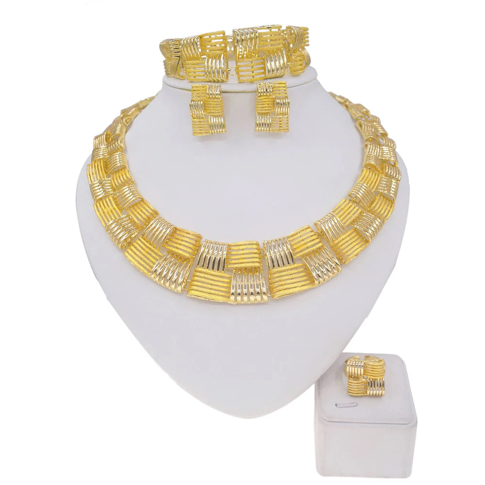 Zhuerrui Classic Designer Jewelry Four-piece Set of Africa Dubai Luxury Gold-plated Craft Ladies Exquisite Banquet JewelryHA0023