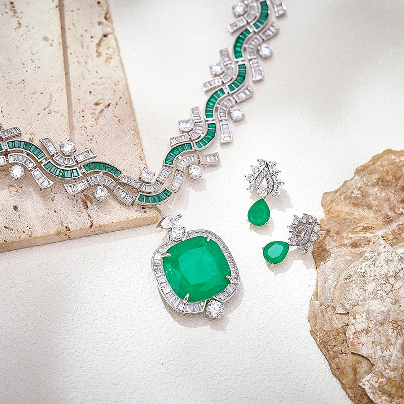 Winter Snowflake Collection Jewelry Retro Green Dove Blood Red Zircon Sapphire Necklace Earrings New Product PressConference Set