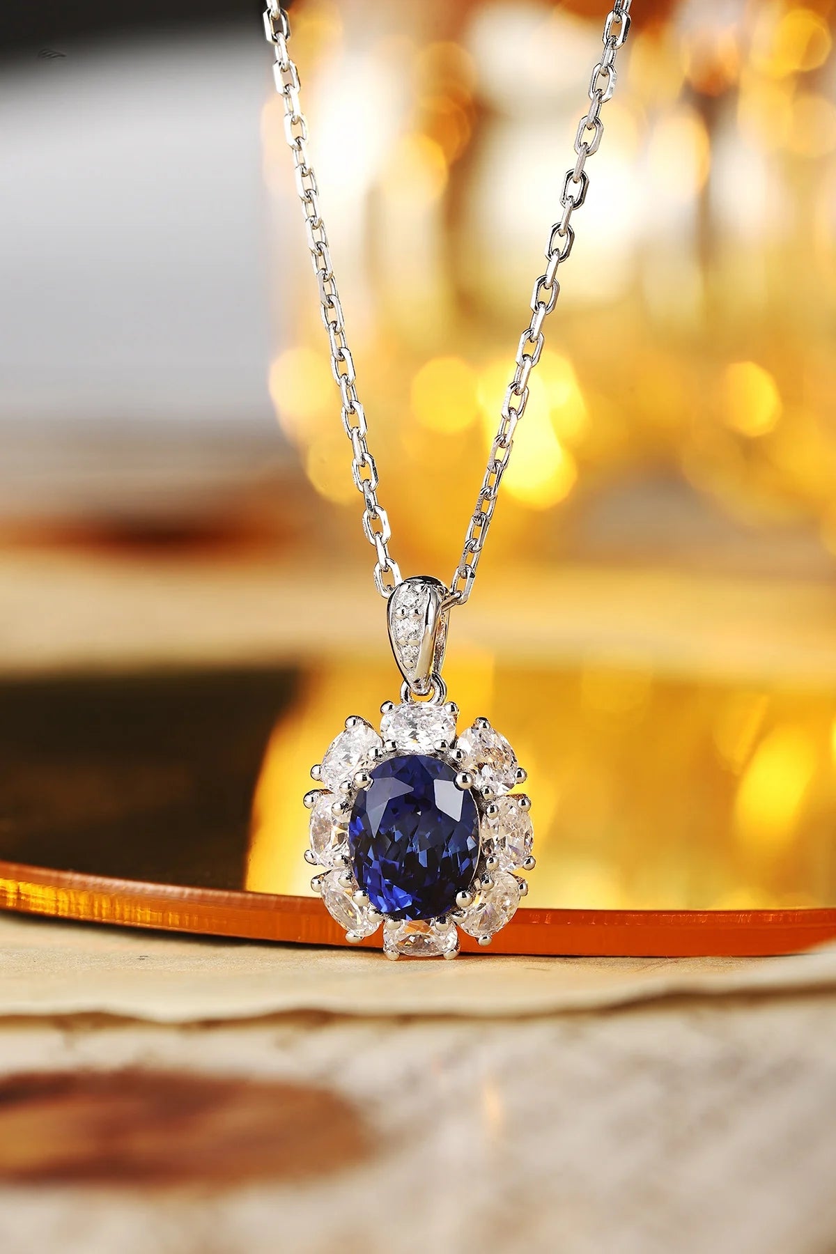 Gemfiori Anster 925 Sterling Silver High-quality Cultivated Sapphire Necklace - Suitable for Parties or As a Gift