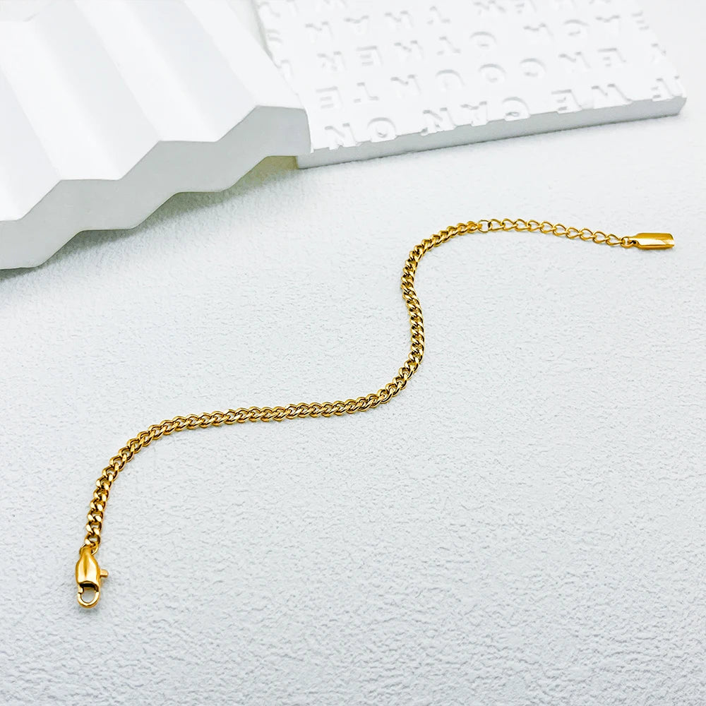eManco 3MM Cuban Chain Anklet Stainless Steel Silver 14K Gold Plated Unisex Engagement Jewelry Classic Lobster Buckle Fashion