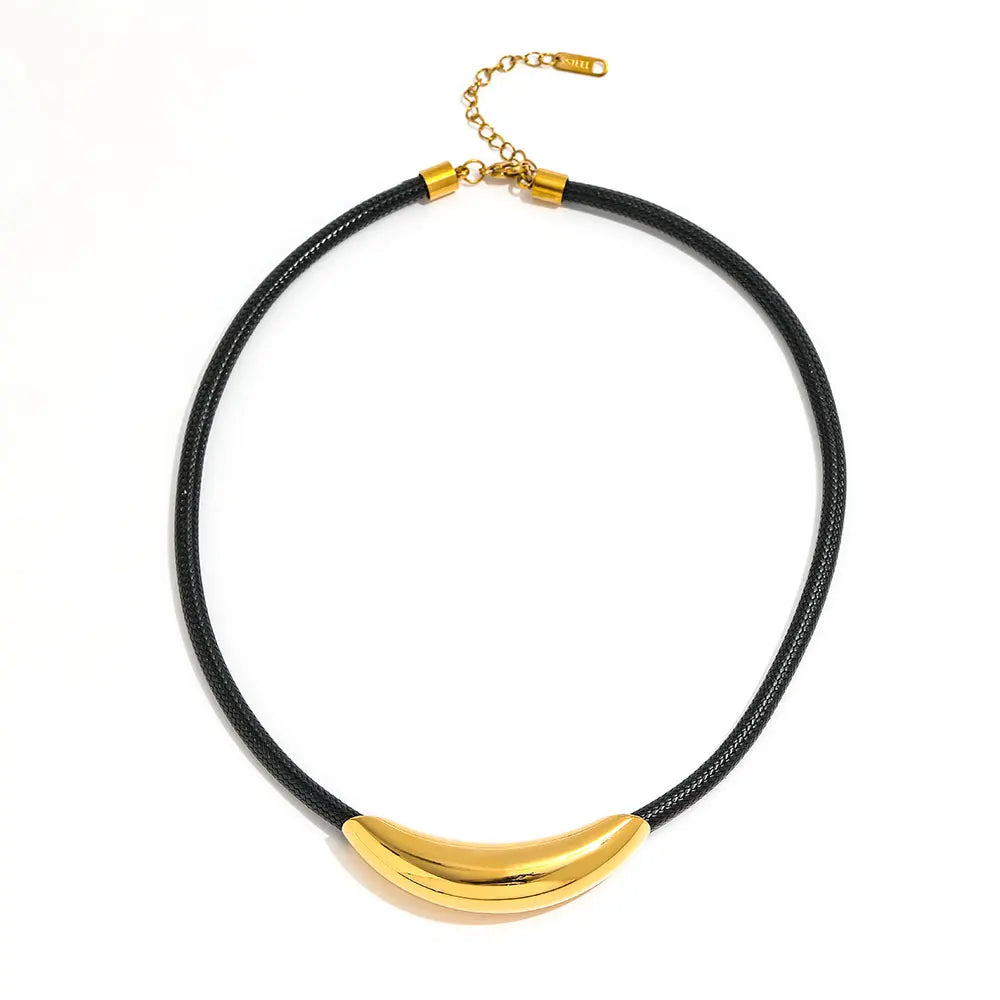 Joolim PVD Plated Wholesale Waterproof Fashion Curved Bar Crescent Pendant Leather Choker Necklace Stainless Steel Jewelry