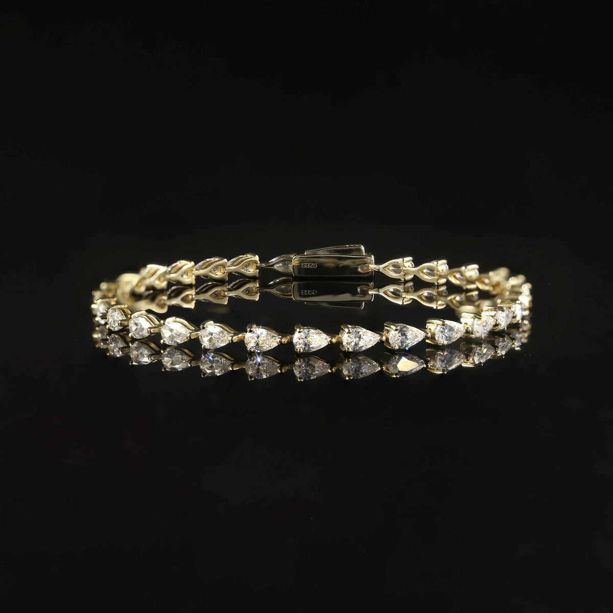 ArtistA Abiding OEM ODM Unique Design Fancy Multi-shape Cut Tennis Bracelet 925 Silver Solid Gold Custom Stone Tennis Bracelet