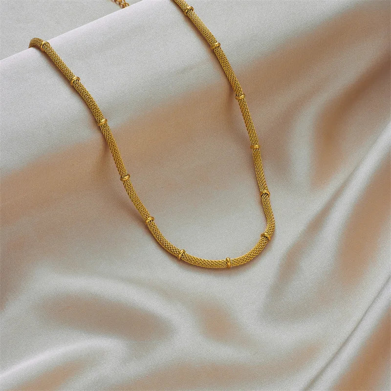 Gold Chain Necklace & Bracelet Jewellery Set | The Essential Foundation Luxury Set