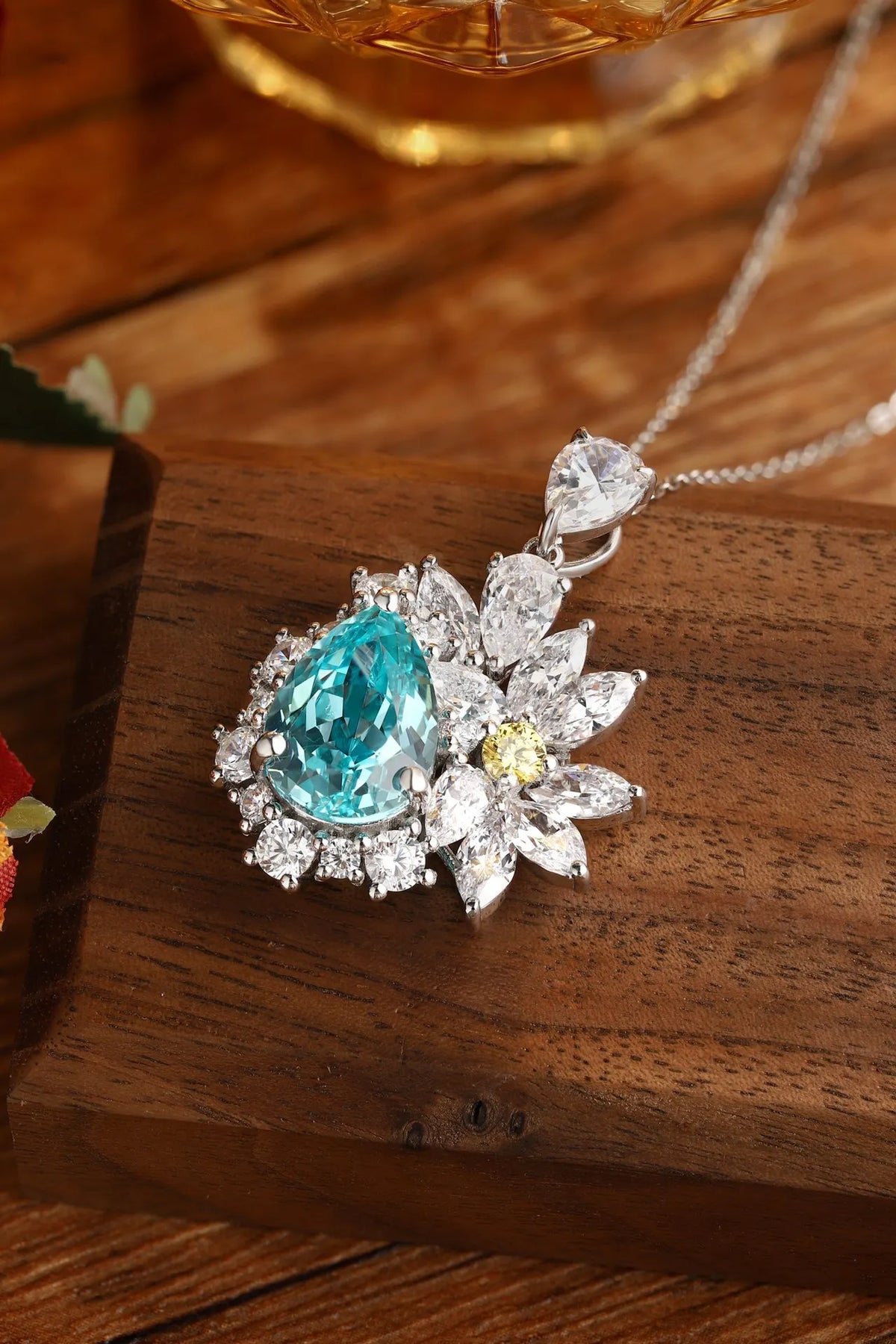 Gemfiori Anster 925 Sterling Silver High-quality Cultivated Paraiba Necklace - Suitable for Parties or As a Gift