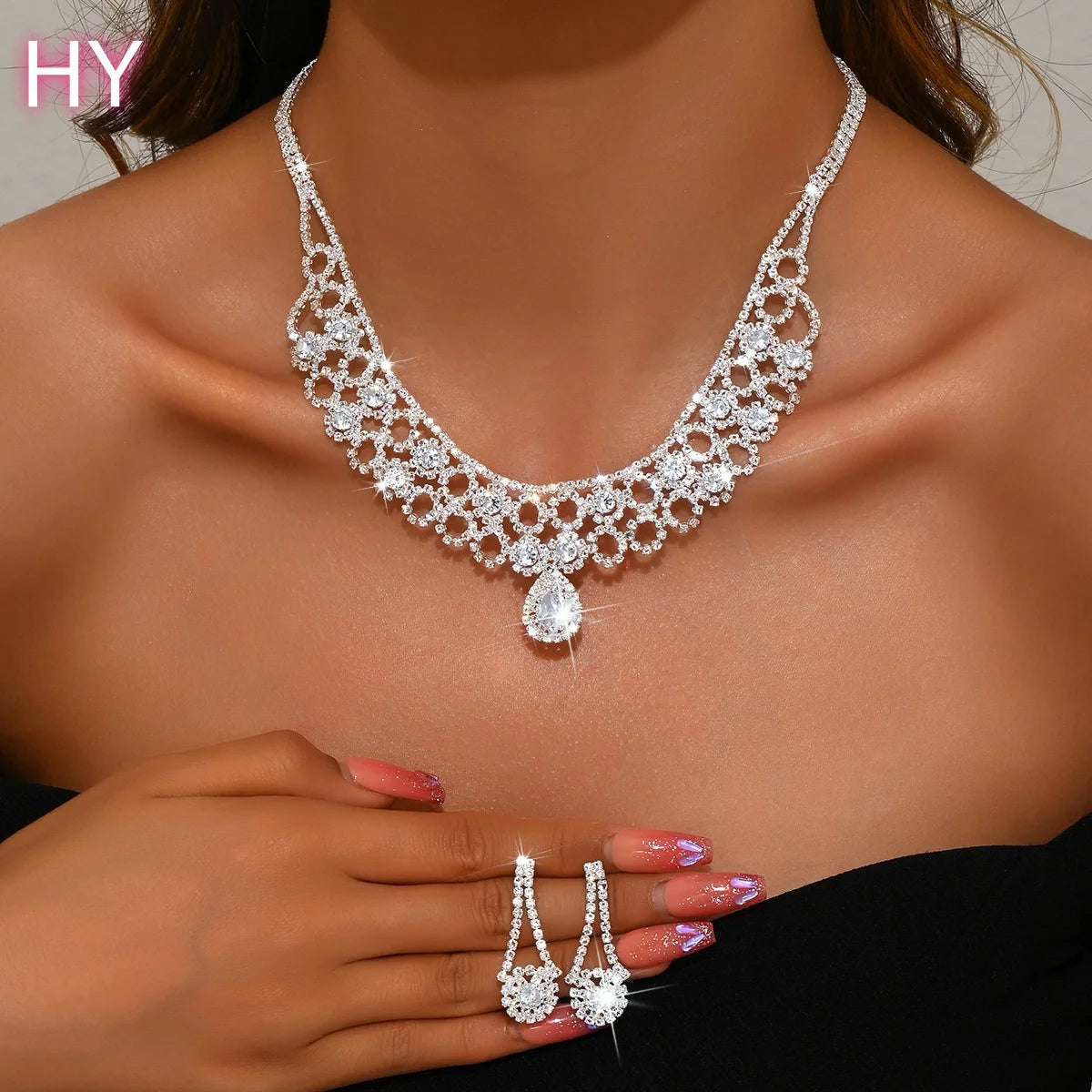 HY Wholesale of Party Accessories Popular Golden Fashionable Colored Diamond Necklace and Earring Sets