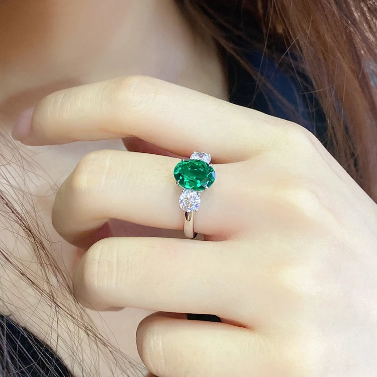 Gemfiori New Arrival Fashion Jewelry 925 Silver 2.28ct Colombian Green Emerald Stone Ring Ladies