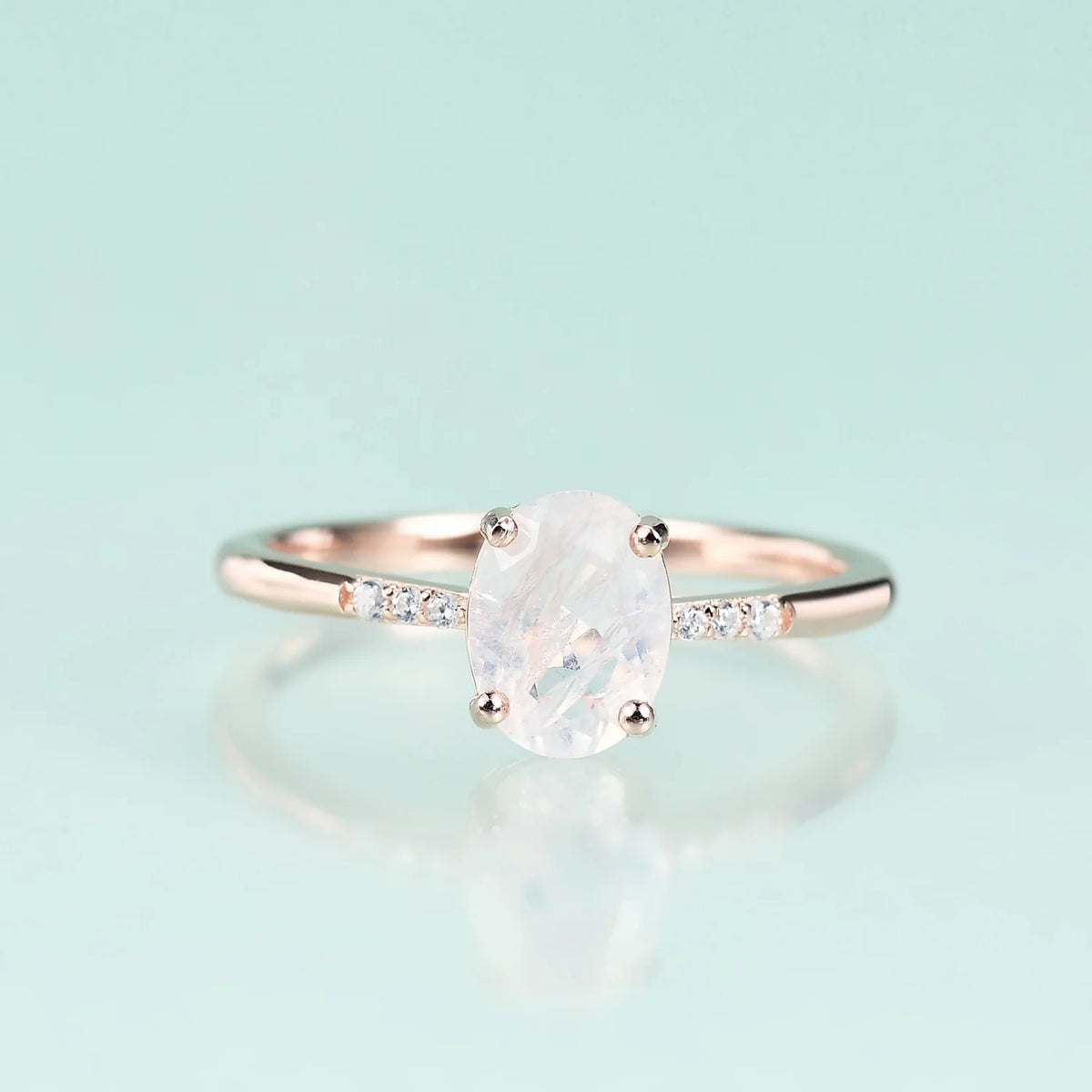 ArtistA Abiding Fine Jewellery 925 Sterling Silver Yellow Rose Gold Plated Oval Cut Cubic Zirconia Ring for Women Wedding