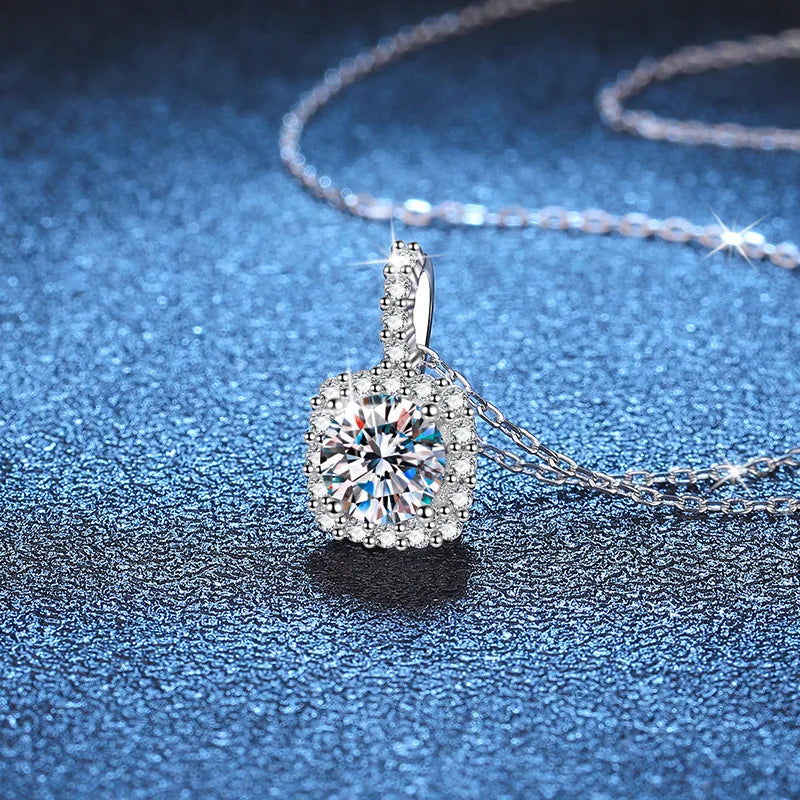 Factory 925 Sterling Silver Square Bezel Set Round Cut 1ct VVS GRA Colored Moissanite Jewelry Trendy Women Necklace Jewellry