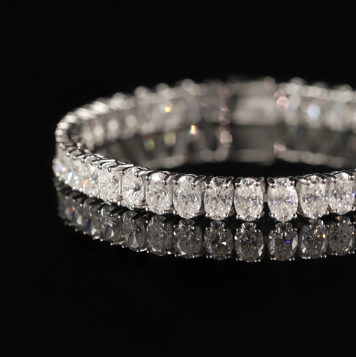 ArtistA Abiding New Arrival Jewelry Factory 925 Silver Oval 4x5mm 4x6mm 5x7mm White Green Moissanite Tennis Chain Bracelet