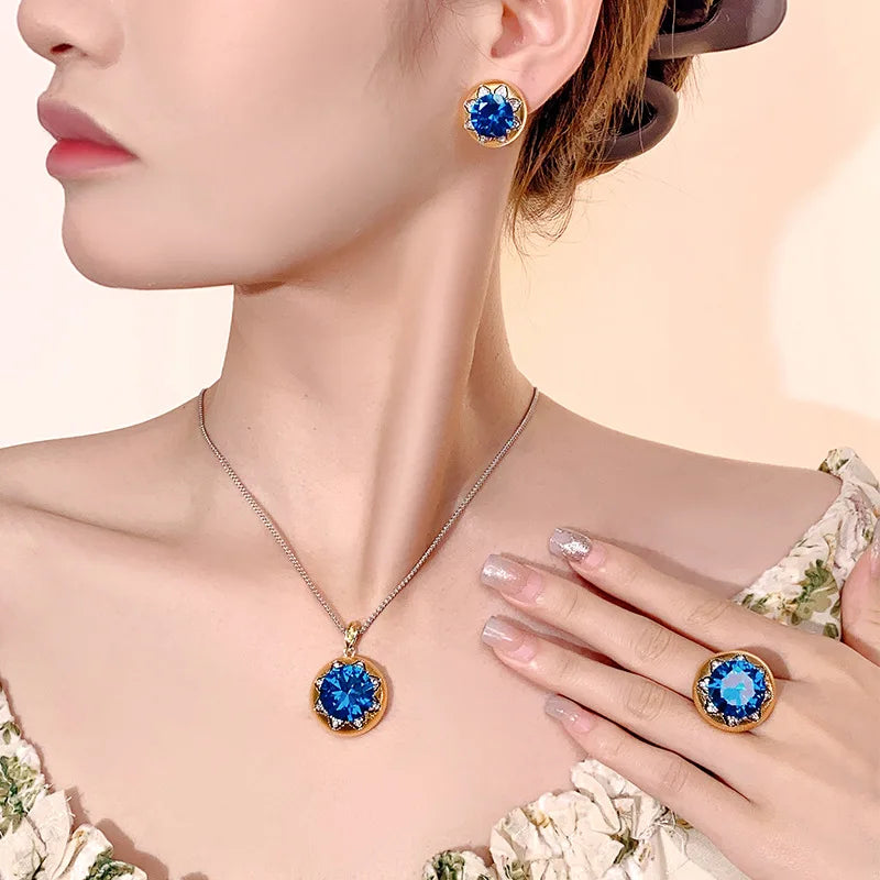 REDheart Women's Trendy Brass Jewelry Set with Gold Plated Zircon Stones Two-Tone Flower Design for Anniversary & Wedding