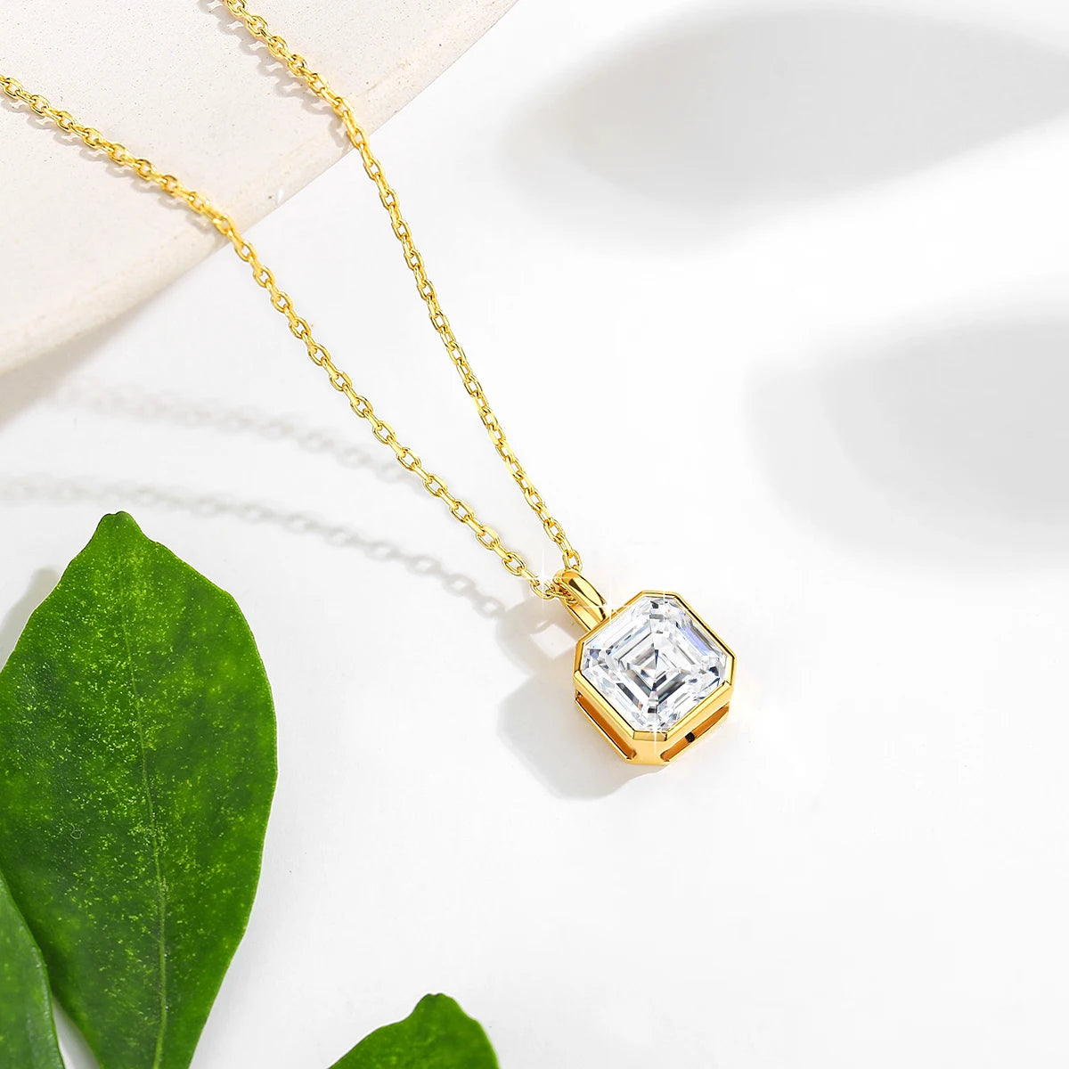 Gioiellieri Luxury Woman Fine Jewelry Engagement Wedding 2ct Asche Moissanite Diamond Pendant Hollow 14K Original Golden Jewelry