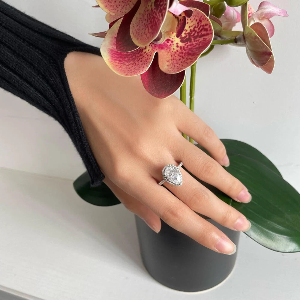 MuShan Jewelry Factory 4 Carat High Carbon Diamond Ring Set in Europe and America Pear Shaped 8*12mm Cut by Raydean