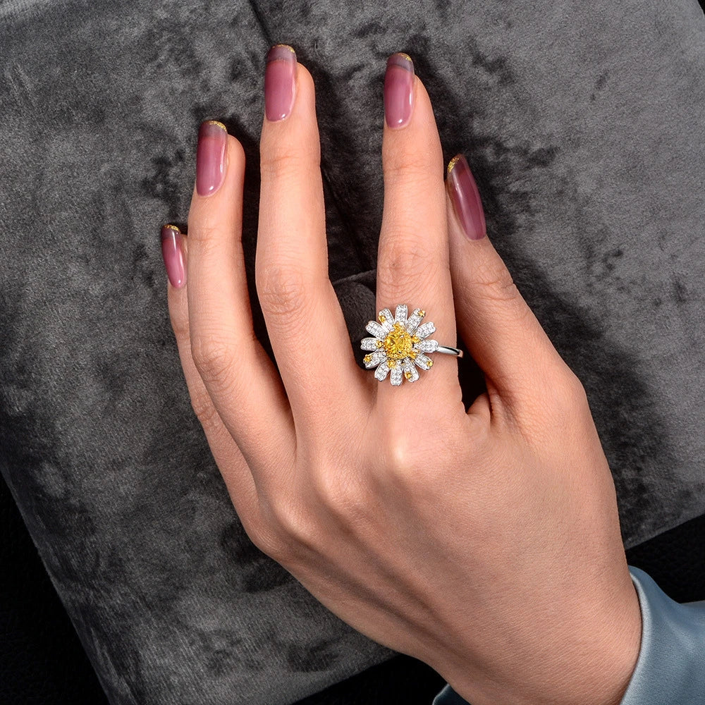 MuShan Jewelry Factory S925 Square 4*4 Floral Jewelry for Women Fashionable Personalized Luxurious and Creative Daisy Ring