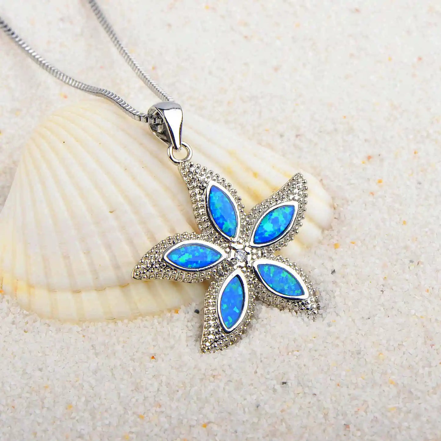Multi Petal Star Pendant Necklace Aobao Inlaid Detail Fashion Jewelry