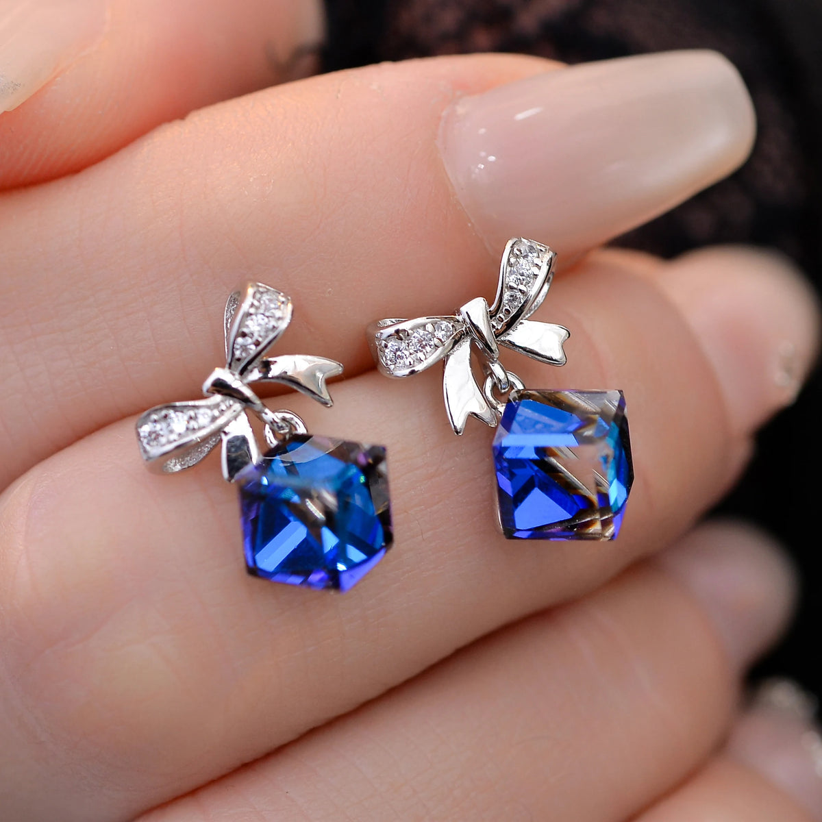 ArtistA 925 Sterling Silver Crystal Jewelry Set Women's Trendy Wedding Engagement Gift Daily Wear Rhodium Plated Necklace & Earrings