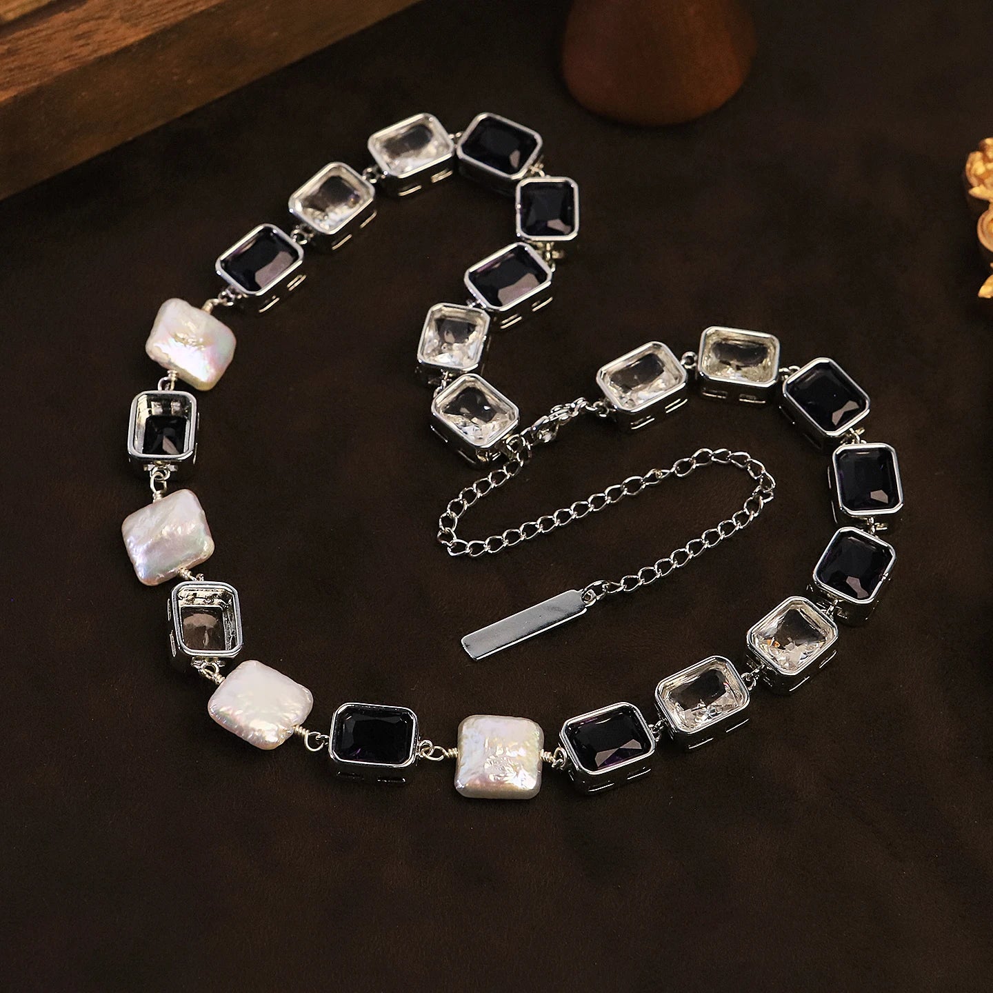 Square Baroque Freshwater Pearl Glass Beaded Choker Necklace for Women Daily Wear Banquet Retro Pearl Necklace Fashion Jewelry
