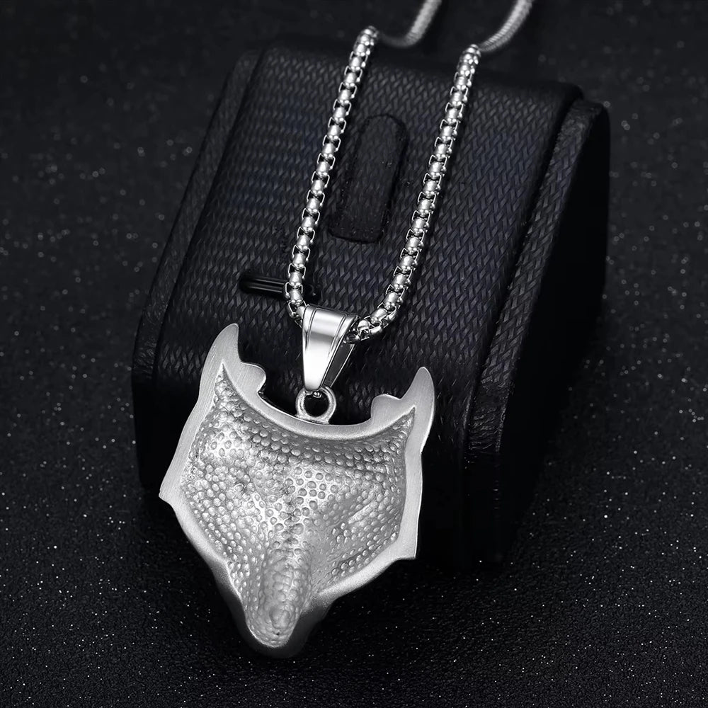Hip Hop Iced Out Diamond Viking Celtic Wolf Stainless Steel Fine Fashion Jewelry Pendants Necklaces 18K Gold Plated Women