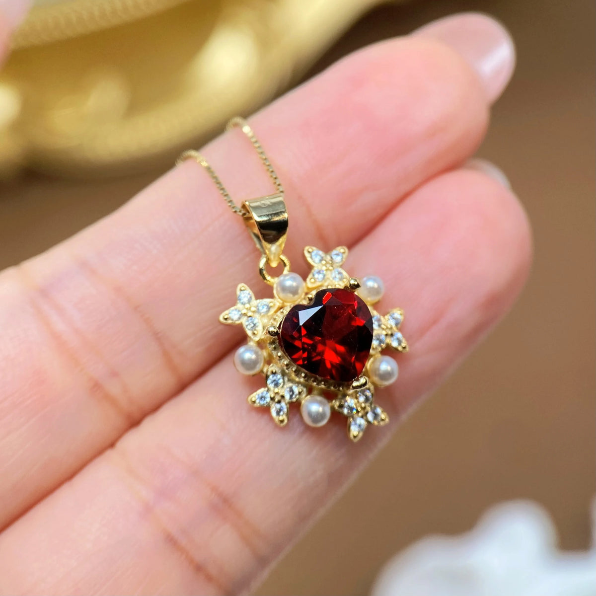 Gioiellieri Natural Garnet Pendant Necklace 925 Sterling Silver Rhodium Plated Luxury Jewelry for Trendy Engagement Anniversary Party Gifts