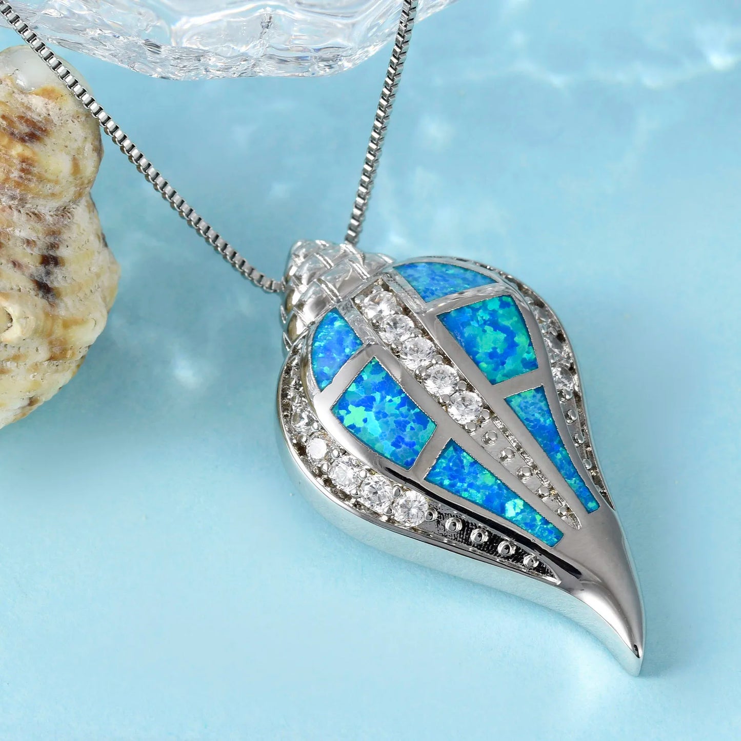Tok & Ins Fashionable Sporty Brass Copper Alloy Conch Shape Opal Pendant Necklace for Party