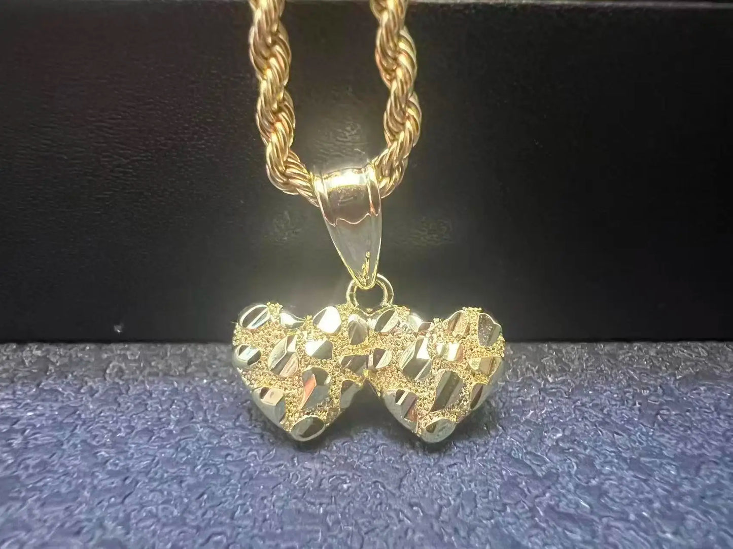 Stainless Steel Hip Hop Unique Design Gold Nugget Cut Heart Shaped Charm Pendant Necklace for Women/men Jewelry