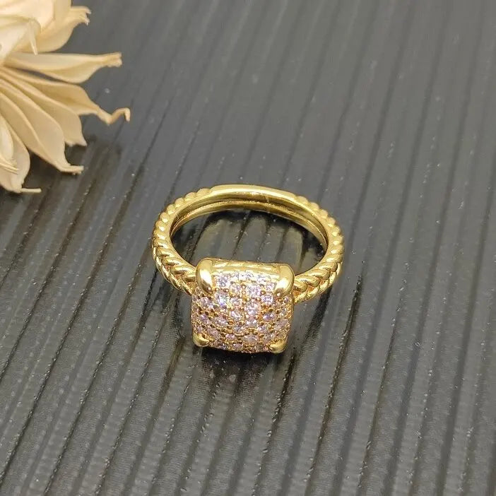 FASHIONISTA DY High-Quality Silver-Plated Four-Claw Full-Diamond Ring, Gold-Plated Diamond Ring, Jewelry