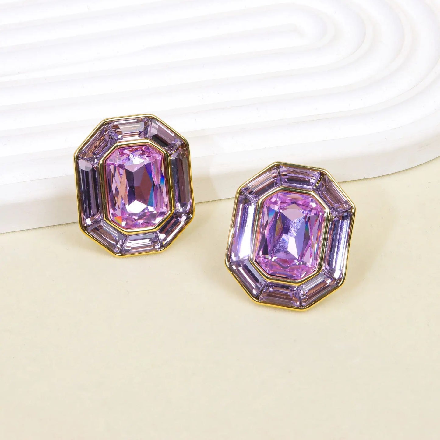 Bestselling High Quality Big White Pink Cubic Zirconia Pendant Necklace Earring Jewelry Sets Manufacturer