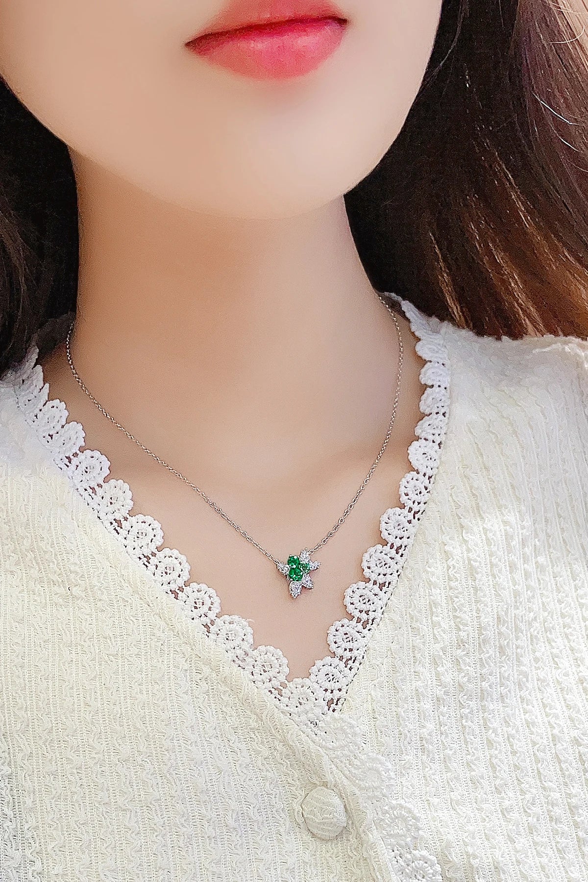Gemfiori Factory Direct Sale Lab Grown Emerald Gemstone Pendant Necklace 925 Sun Sterling Silver Jewelry for Women