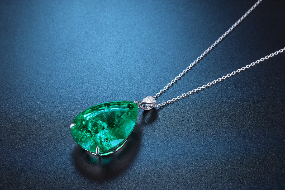Gemfiori 39ct Pear shape Lab Hydro emerald 18k gold Fashion Pendant necklace from Shenzhen custom jewelry Wuzhou Gemstones