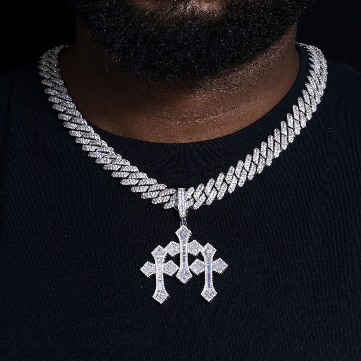 Sparkling Religious Jewelry Hip Hop Mens 18K Gold Plated Brass AAAAA Baguette CZ Diamond Iced Out Triple Cross Pendant