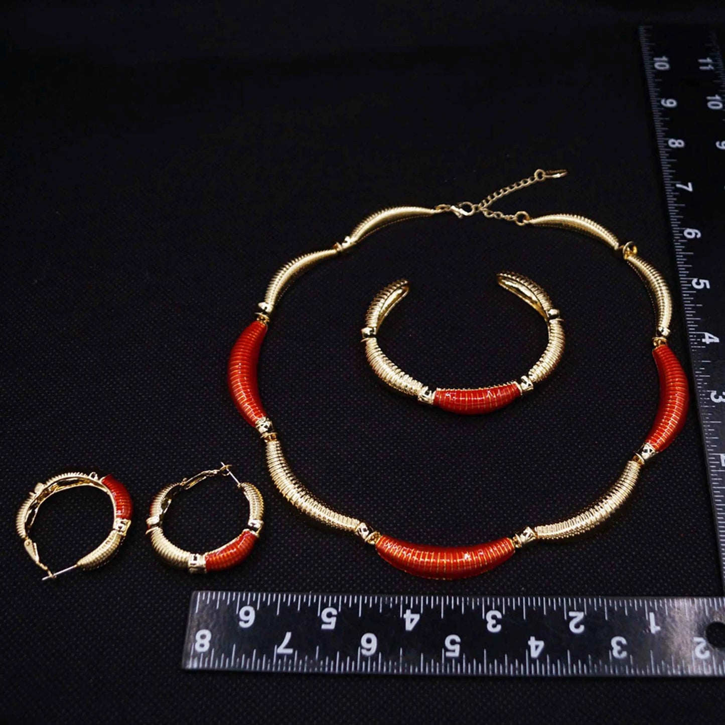 Zhuerrui Fashion Luxury Good Jewelry Sets Exquisite Red Necklace Ring Jewelry Set Factory Women's Festival Gifts HV004032