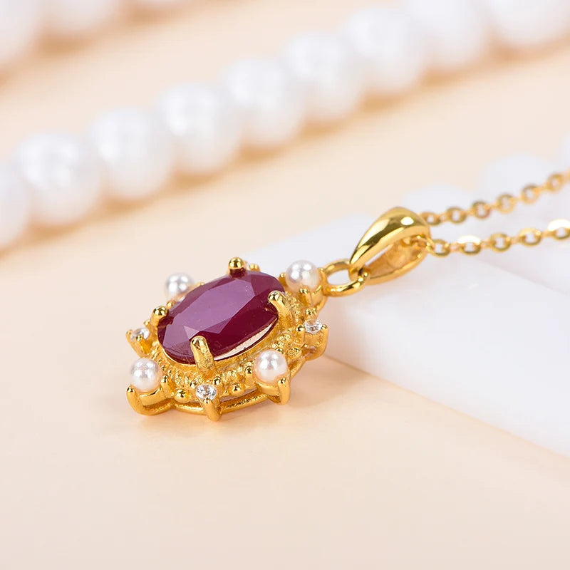 Gioiellieri Natural Ruby Oval Cut Gemstone Solitaire Claw Setting Pendant Necklace 925 Sterling Silver Platinum Plated Luxury