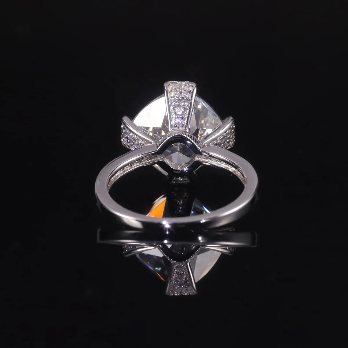 ArtistA AR219 Abiding Custom Big Main Stone Ice Cut Cushion 11x11MM Cubic Zirconia 925 Sterling Silver Rings for Women