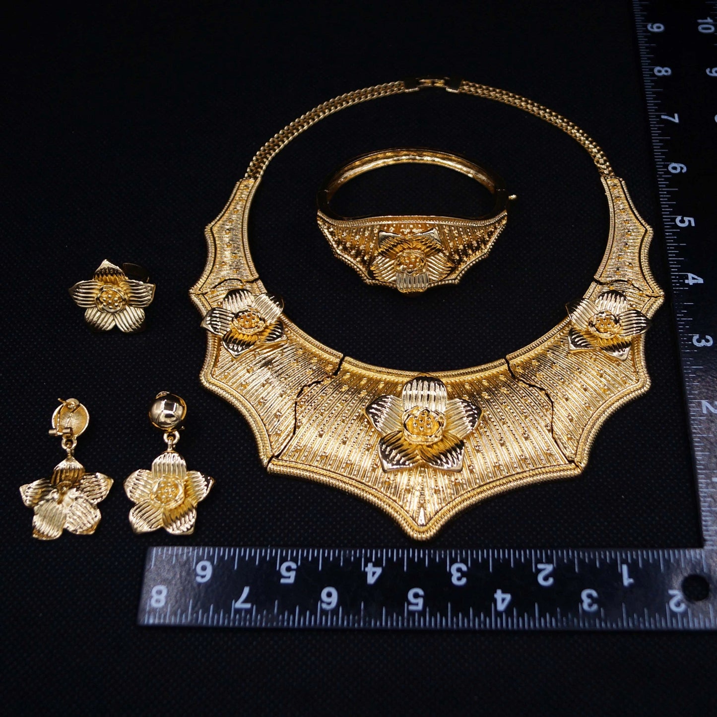 Zhuerrui New Italian Gold-Plated Jewelry Set Dubai Heavy Industries Floral Elements Styling Atmospheric Party AccessoriesH00762