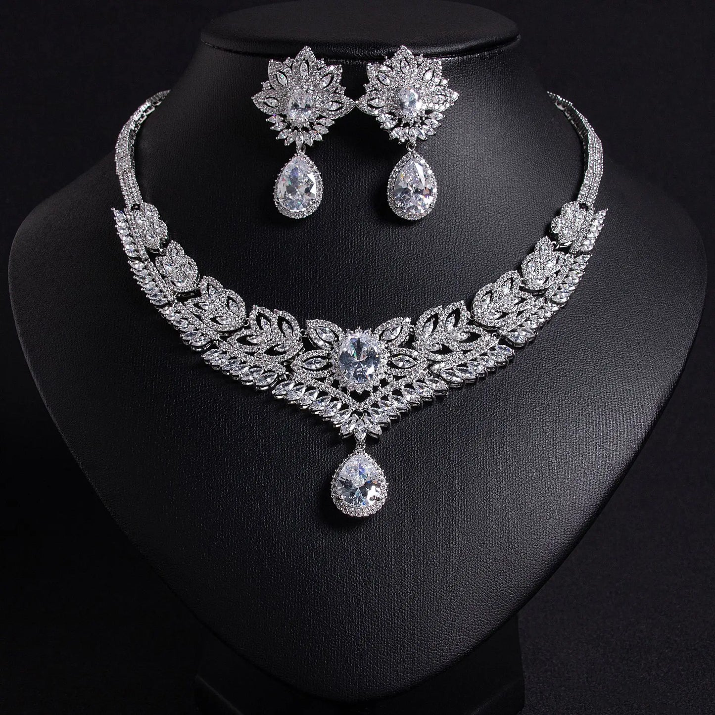 Luxury Oval-Cut Zirconia Nigerian & African Geometric Necklace & Earrings Bridal Set — Rhodium Plated