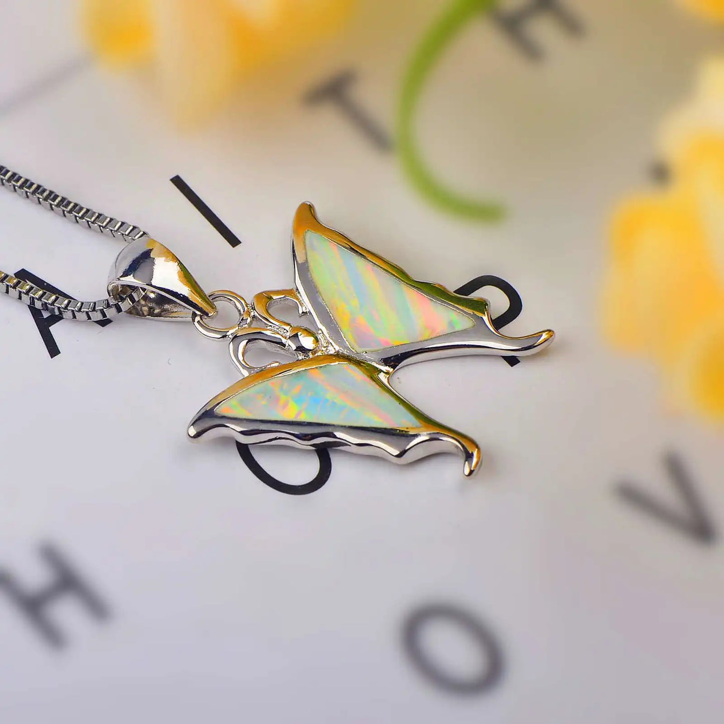 Aobao Opal Inlaid Butterfly Necklace Cute Forest Tiny Butterfly Pendant Fashion Jewelry Bulk for TikTok