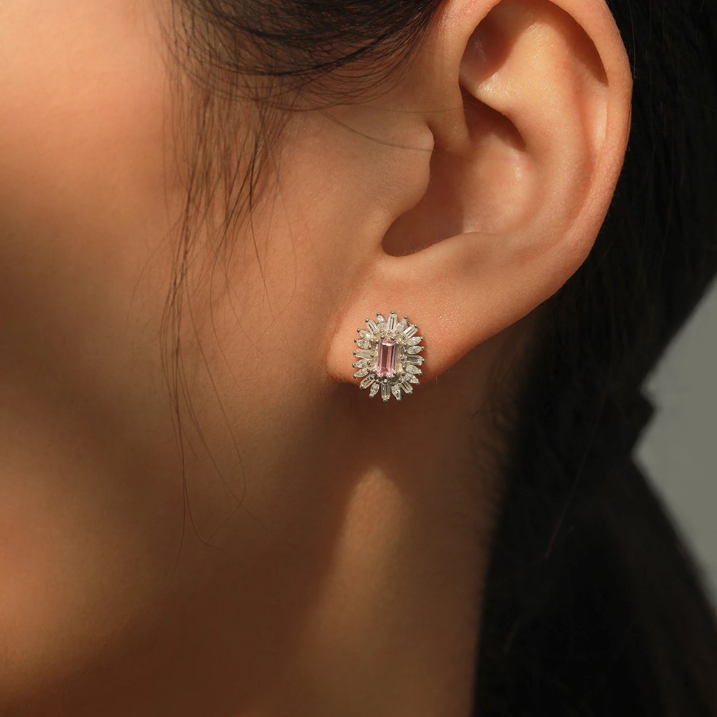 Alimay S925 Pure Sterling Silver Pink Square Sunflower Zircon Earrings Small and High End, Exquisite Full Diamond Ear Jewelry