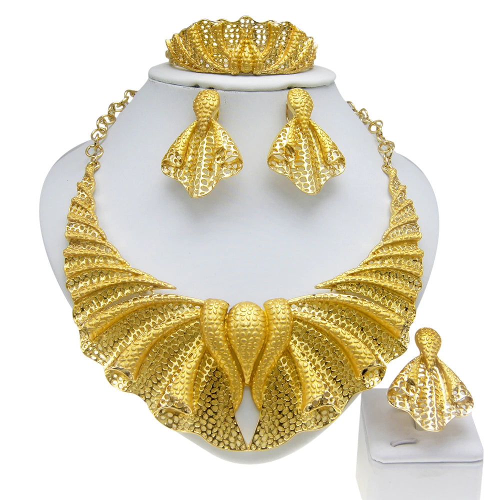 Zhuerrui Luxury Dubai Costume Jewelry Set Party Leaf Necklace Jewelry Sets Brazilian Gold Plated Women's Wedding Jewelry  H00200
