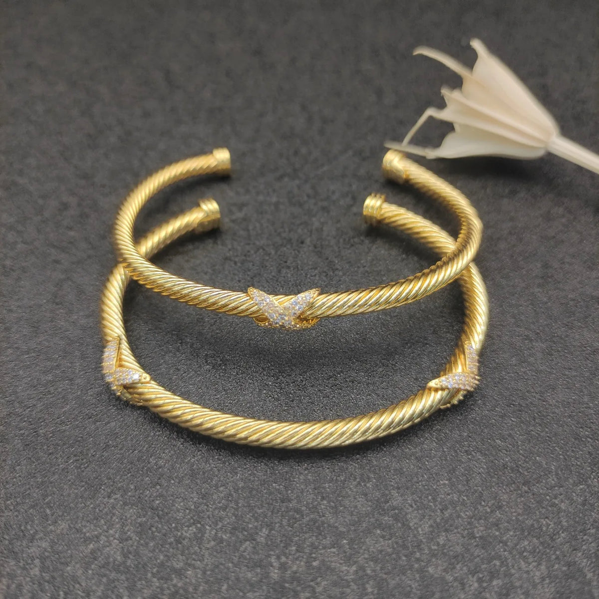 FASHIONISTA DY High-Quality 4mm Gold-Plated Diamond-Set Bracelet, Unisex Silver-Plated Diamond-Set Bracelet, Jewelry