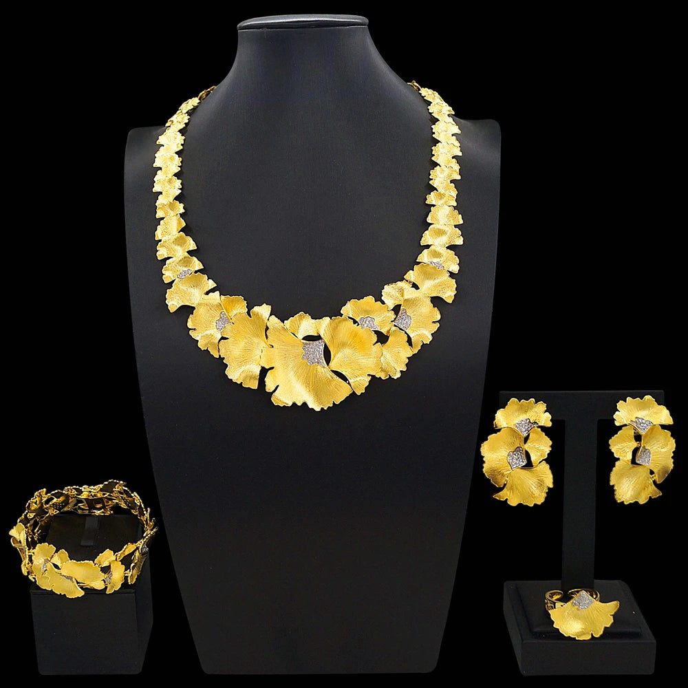 Zhuerrui New Design Sense Jewelry Set American High-end Diamond Series Ladies Classic Inheritance Wedding Four SetsHZ25015188