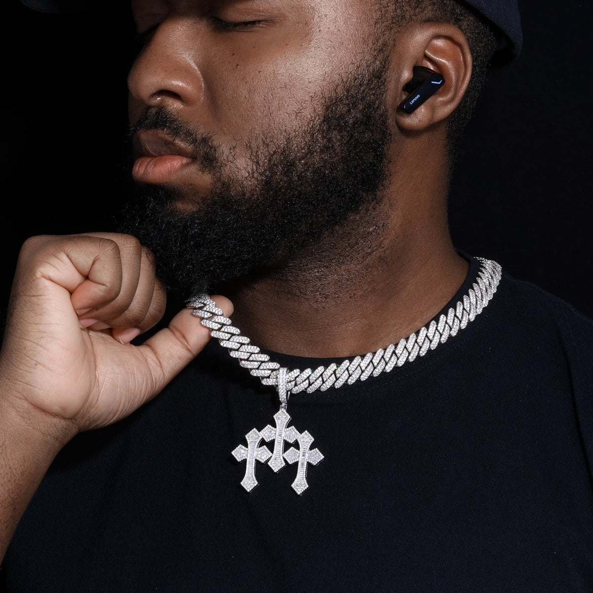 Sparkling Religious Jewelry Hip Hop Mens 18K Gold Plated Brass AAAAA Baguette CZ Diamond Iced Out Triple Cross Pendant